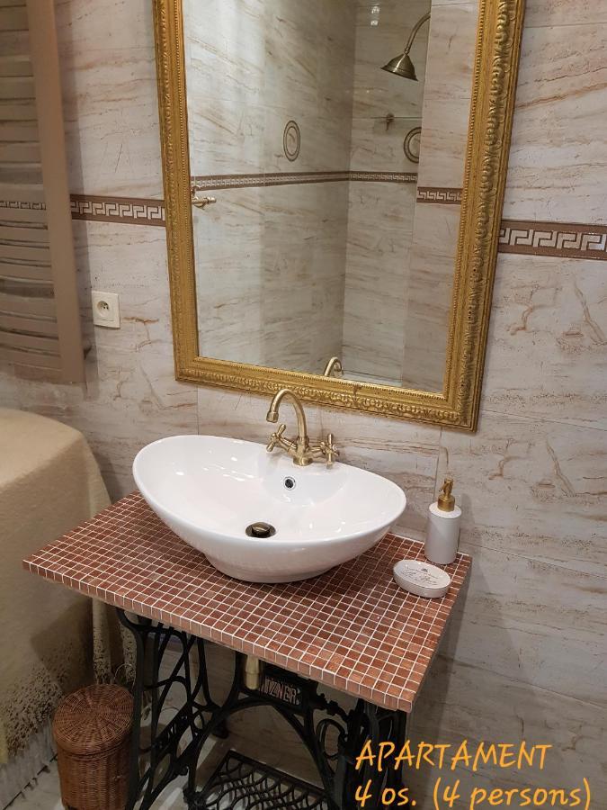 Amazing Deco Center Walbrzych Apartment Luaran gambar