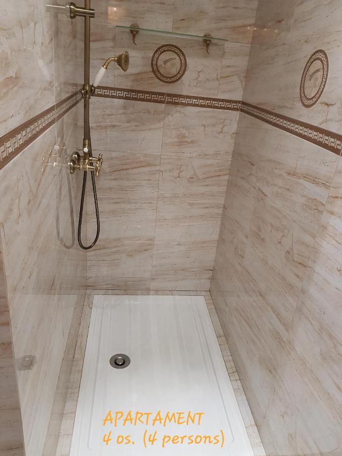Amazing Deco Center Walbrzych Apartment Luaran gambar